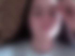 Live cam show with KaroleBelen - Butt Plug on Chatstar