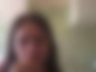Live cam show with KaroleBelen - Camel Toe on CSO-WL