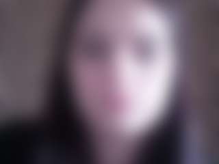Live cam show with KaroleBelen - Average on Dare Cams