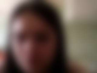 Live cam show with KaroleBelen - Body Massage on EXY
