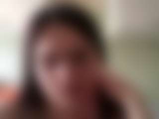 Live cam show with KaroleBelen - Body Massage on TastyBlacksLive