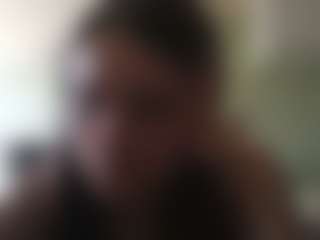 Live cam show with KaroleBelen - Body Massage on Camsoda