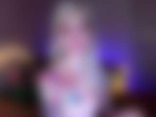 Live cam show with LillyMoure - Solo on Free Soda