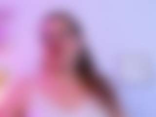 Live cam show with martina-curvy - Blonde Hair Curvy on instabang