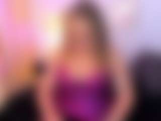 martina-curvy's Live Sex Cam Show