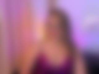Live cam show with martina-curvy - Dildo Or Vibrator Granny on googirlz