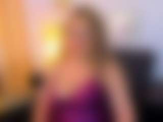 Live cam show with martina-curvy - Granny BBW on slutload