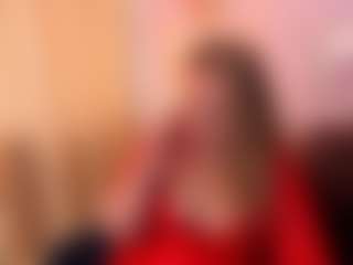 Live cam show with martina-curvy - Middle Aged on xplaylive.com