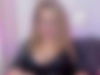 martina-curvy's Live Sex Cam Show