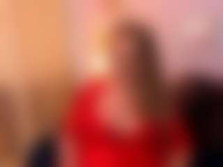 Live cam show with martina-curvy - Middle Aged on AdultVida.com