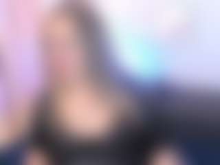 Live cam show with martina-curvy - Blonde Hair MILF on Milfs Live
