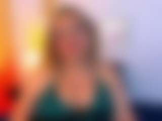 Live cam show with martina-curvy - Granny Blonde Hair on Strip Flash - Live Sex Shows