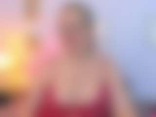 Live cam show with martina-curvy - Middle Aged on mypornchat.com