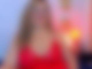 Live cam show with martina-curvy - Body Massage on Camsoda
