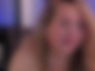 Live cam show with martina-curvy - Mature on nudelive.tv