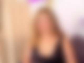 martina-curvy's Live Sex Cam Show