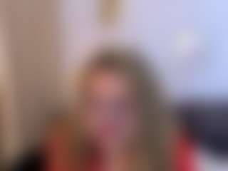 martina-curvy's Live Sex Cam Show