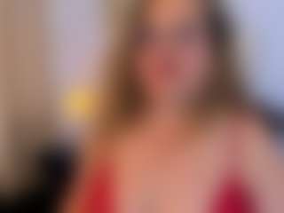Live cam show with martina-curvy - Granny MILF on CSO-WL