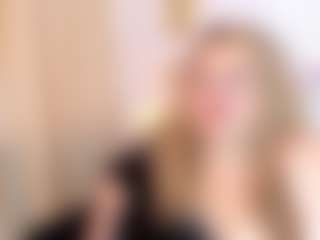 martina-curvy's Live Sex Cam Show