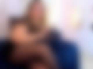 martina-curvy's Live Sex Cam Show