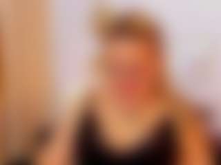martina-curvy's Live Sex Cam Show