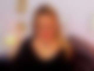 martina-curvy's Live Sex Cam Show