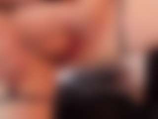 martina-curvy's Live Sex Cam Show