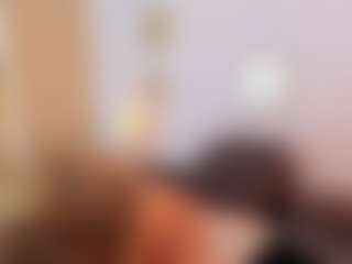 Live cam show with martina-curvy - Granny on Streamer API