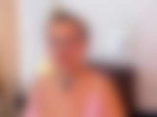 Live cam show with martina-curvy - Granny on xxxlivecams.org