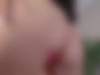 Live cam show with TheaaX - Brown Hair on Chatstar