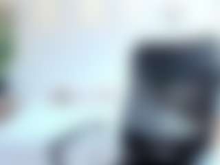 Live cam show with zoelins - Bikini on Chatstar