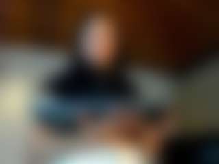 Live cam show with zoelins - Bikini on Pornisteam.com