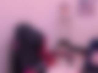Live cam show with Dakotalee03 - Sweet on CamClone