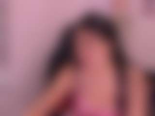 Live cam show with Dakotalee03 - Sweet on CamSodaAdn