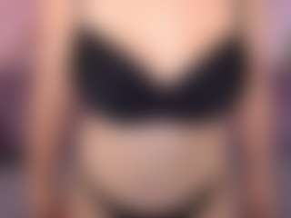 Live cam show with DariaCalm - Blue Eyes on Uber Horny