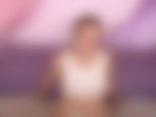 Live cam show with DariaCalm - Blue Eyes on instabang
