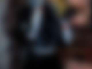 Live cam show with Kim - Genital Piercings on Hubzter Live