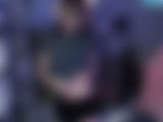 Live cam show with Kim - Genital Piercings on Cam Slut