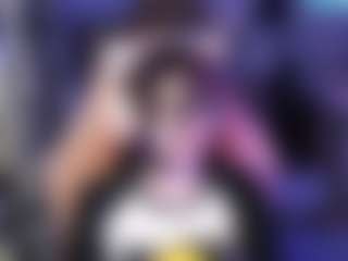 Live cam show with Kim - Camel Toe on Dolls Live