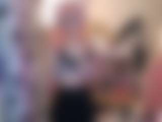 Live cam show with Kim - Tattoos Granny on Camsoda