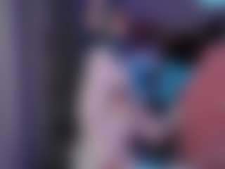 Live cam show with Kim - Average on live18s.com