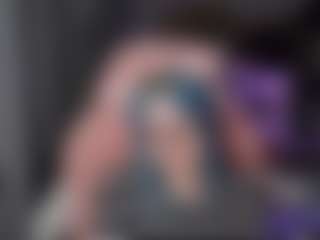 Live cam show with Kim - Facial Piercings on xxxlivecams.org