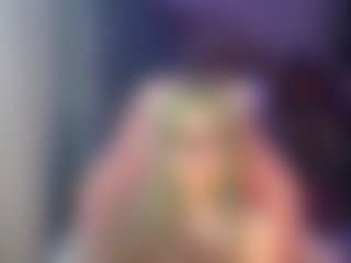 Live cam show with Kim - Spy Granny on Fling VIP Chat