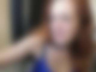Live cam show with Julia-Suny - Average on SinfulBabes