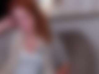 Live cam show with Julia-Suny - Moaning on madthumbs
