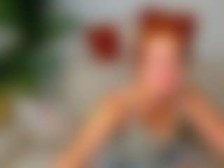 Julia-Sunys Live-Sex-Cam-Show