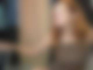 Live cam show with Julia-Suny - Red Hair on Camsoda
