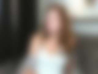 Live cam show with Julia-Suny - Blue Eyes on livesuperchat.net