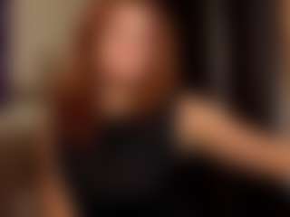 Julia-Suny MILF webcam performer live streaming