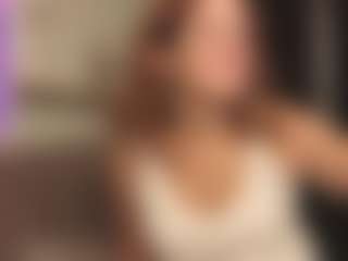 Live cam show with Julia-Suny - Small Tits Mature on Camsoda